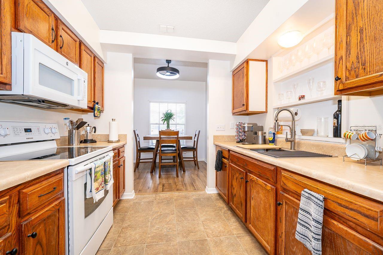 25741 BELLE HELENE, LEESBURG, FL — photo 21