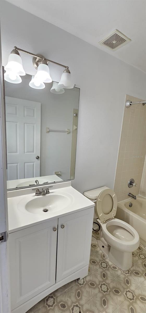 641 KENSINGTON LAKE CIR, BRANDON, FL — photo 16