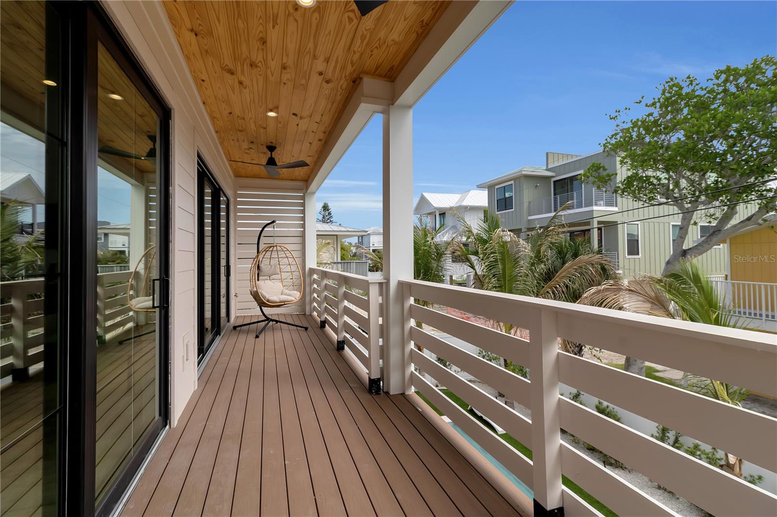 2215 AVENUE C, BRADENTON BEACH, FL — photo 25