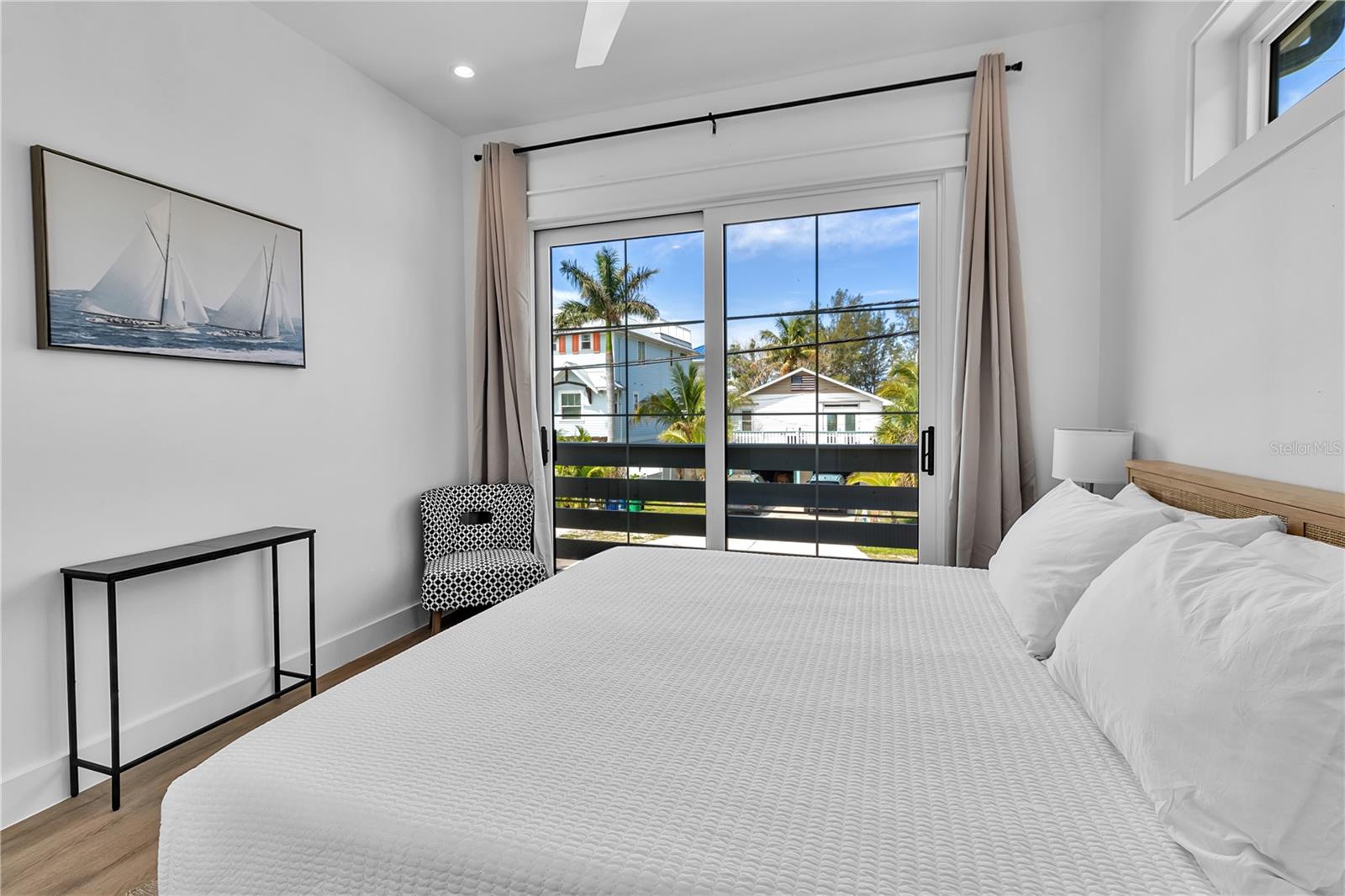 2215 AVENUE C, BRADENTON BEACH, FL — photo 33