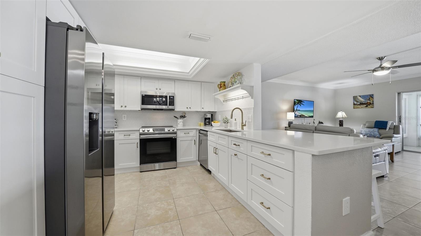 199 WHISPERING SANDS DR #204, SARASOTA, FL — photo 9