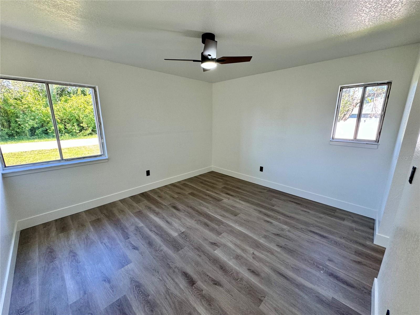 325 CAPATOLA ST, PORT CHARLOTTE, FL — photo 9