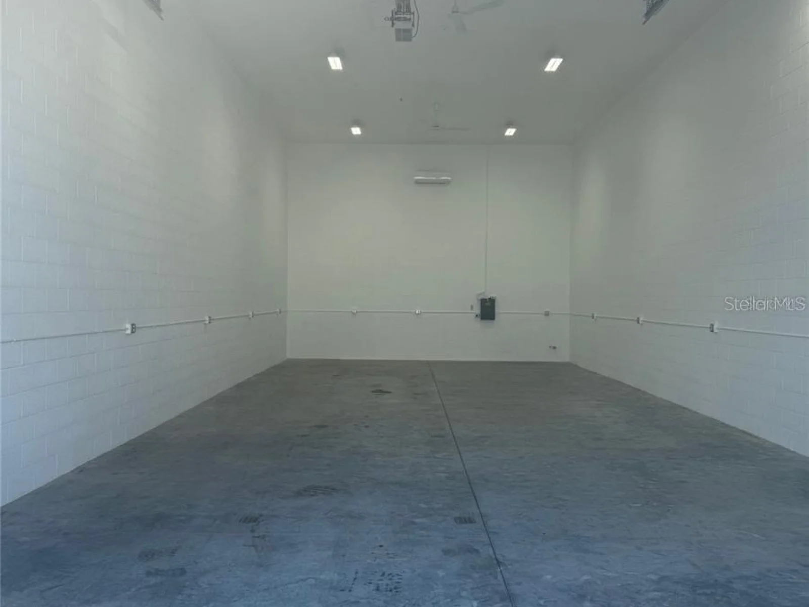 25155 AIRPORT RD #A-1, PUNTA GORDA, FL — photo 1