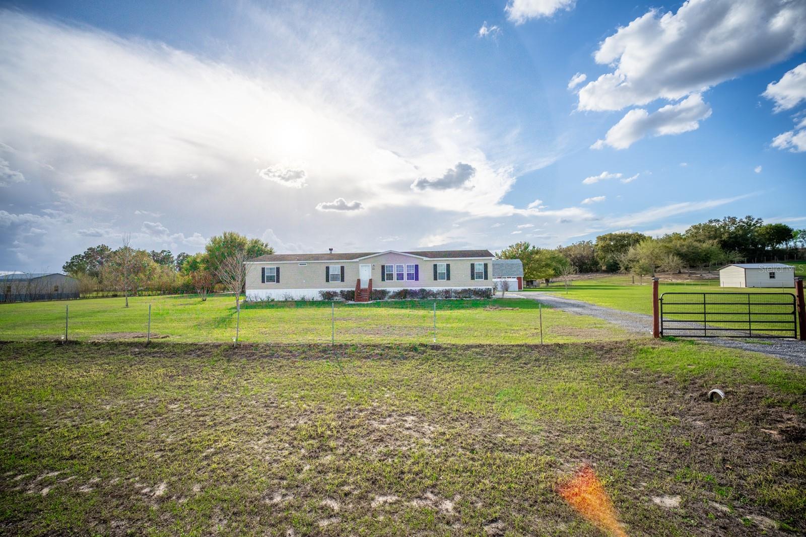 8009 SERGEANT PEPPER DR, HOWEY IN THE HILLS, FL — photo 5