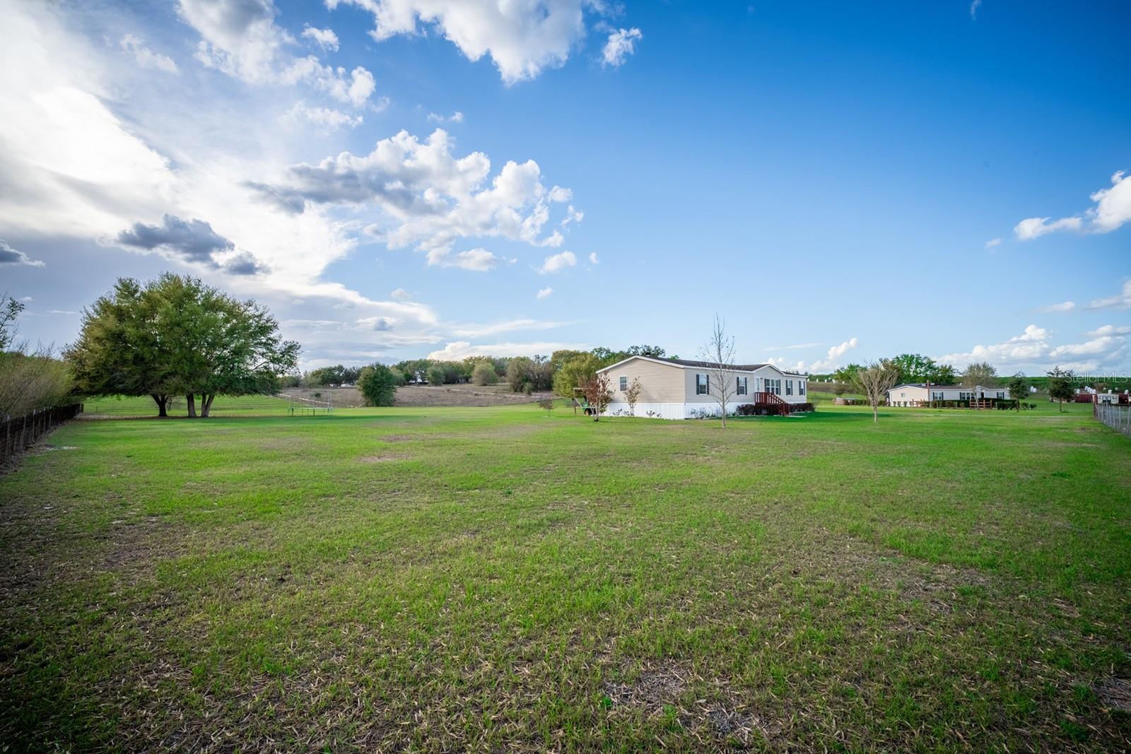 8009 SERGEANT PEPPER DR, HOWEY IN THE HILLS, FL — photo 9