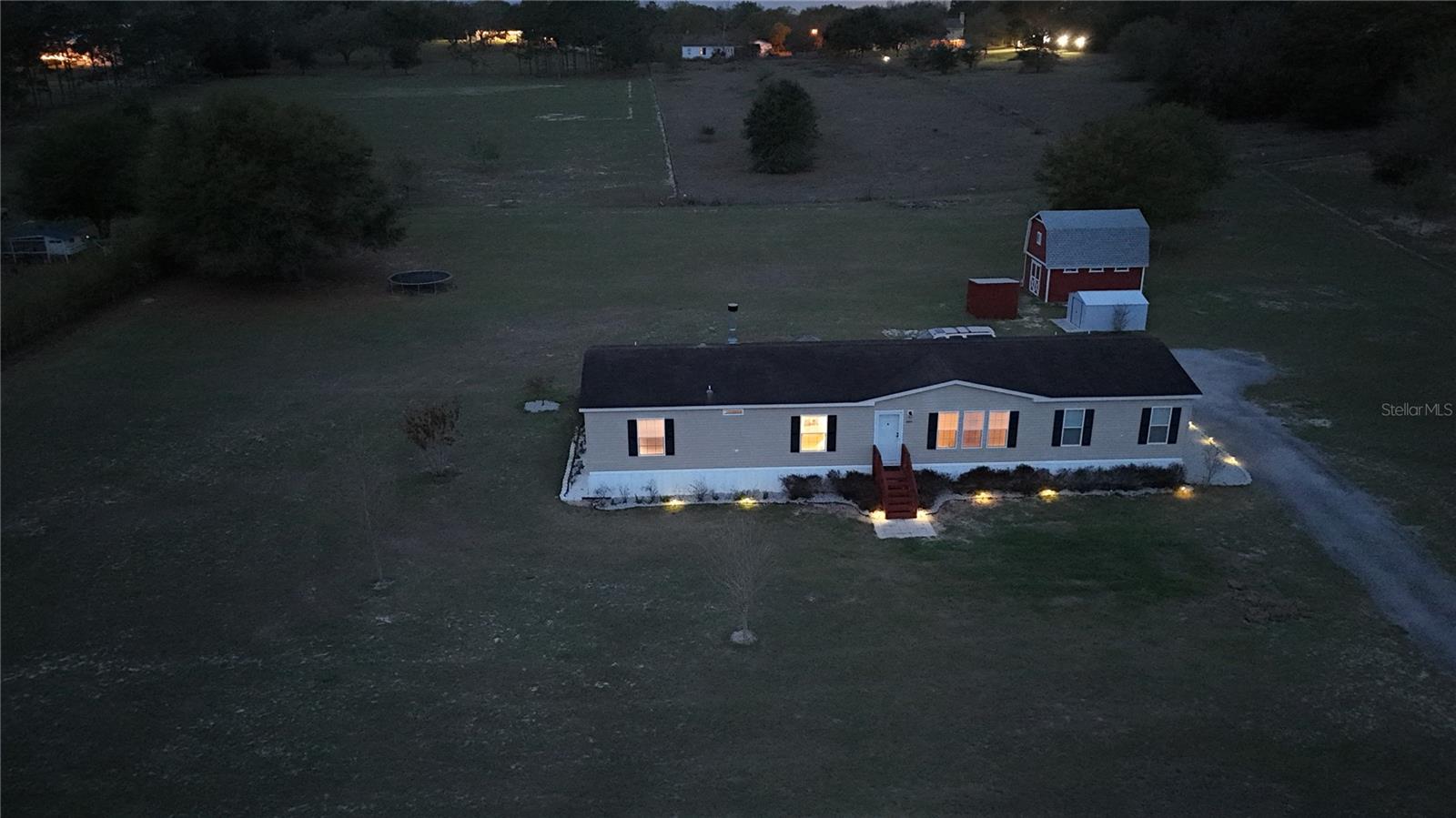 8009 SERGEANT PEPPER DR, HOWEY IN THE HILLS, FL — photo 112