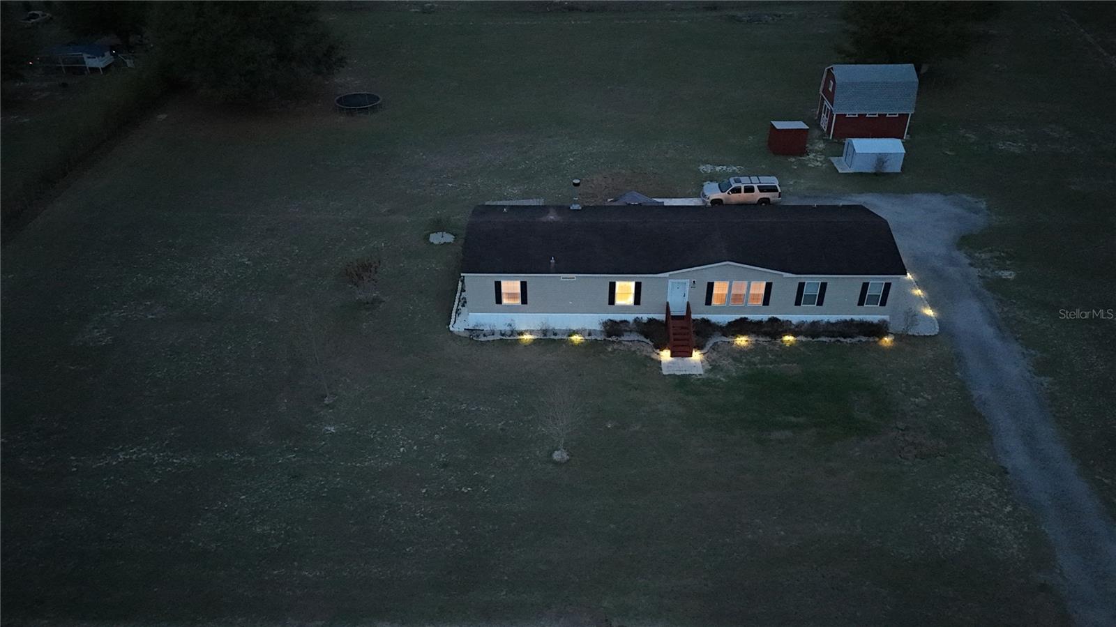 8009 SERGEANT PEPPER DR, HOWEY IN THE HILLS, FL — photo 113