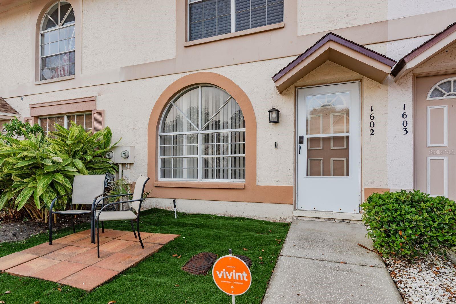 1602 BRIGADOON DR, CLEARWATER, FL — photo 2