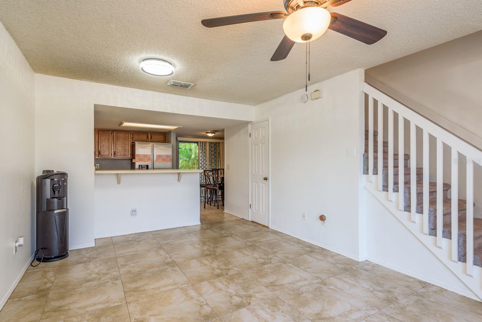 1602 BRIGADOON DR, CLEARWATER, FL — photo 3