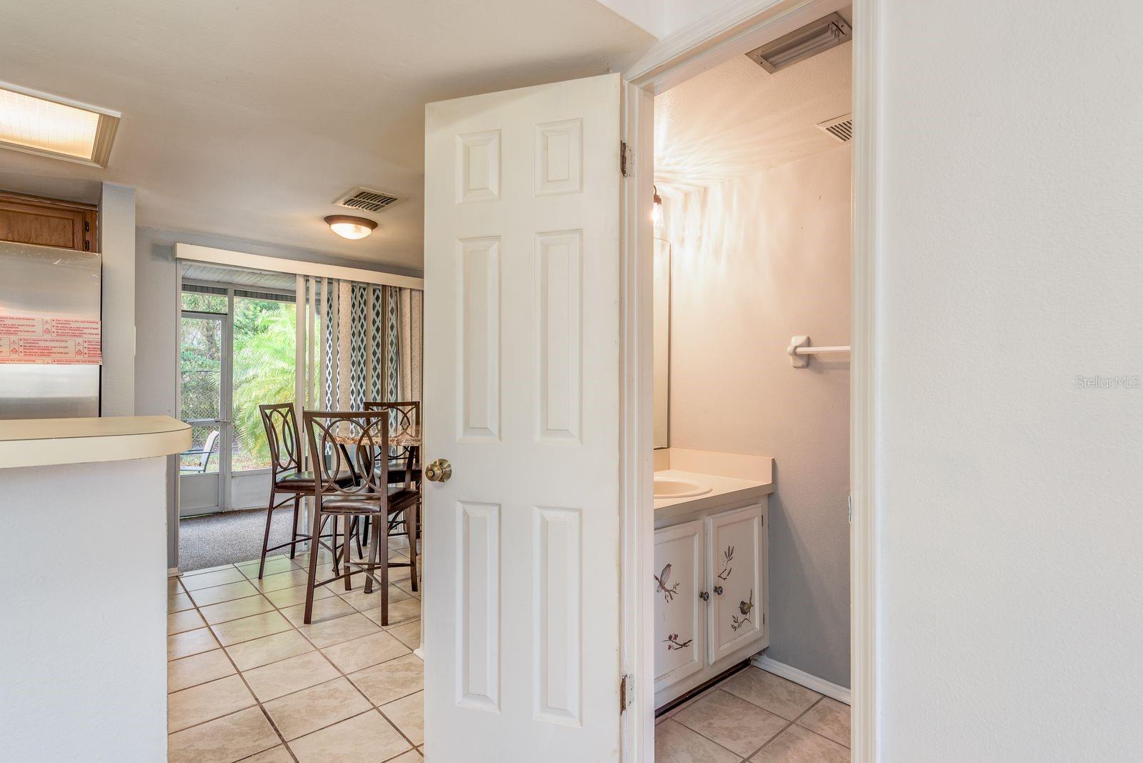 1602 BRIGADOON DR, CLEARWATER, FL — photo 12
