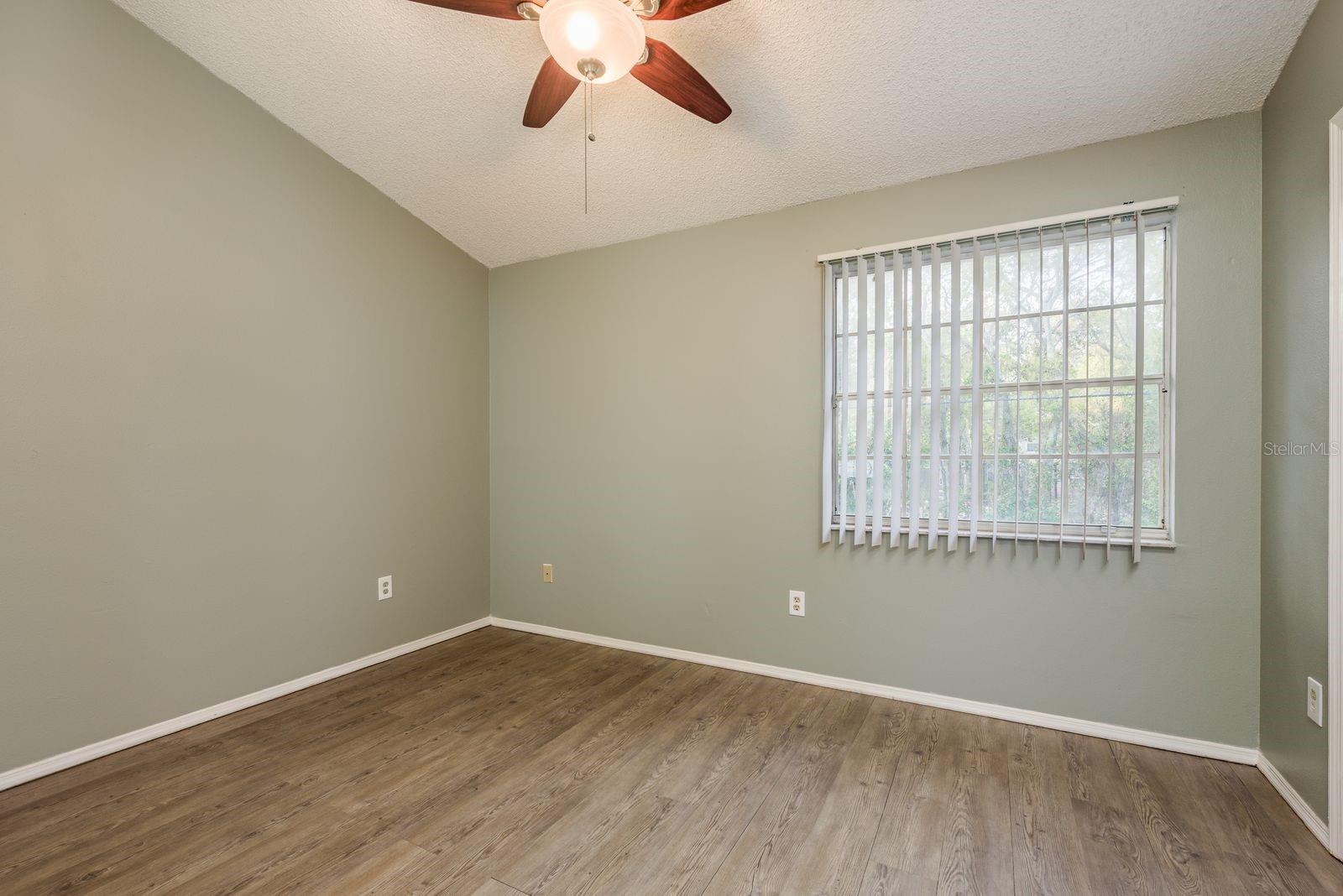 1602 BRIGADOON DR, CLEARWATER, FL — photo 19