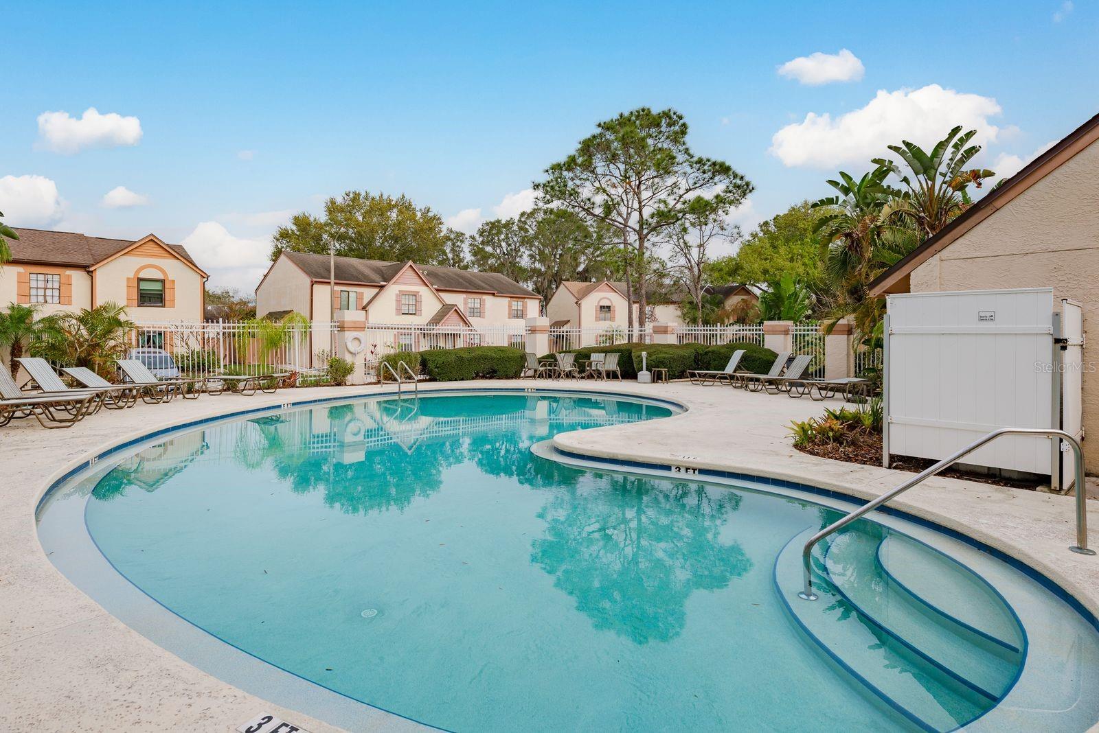 1602 BRIGADOON DR, CLEARWATER, FL — photo 31