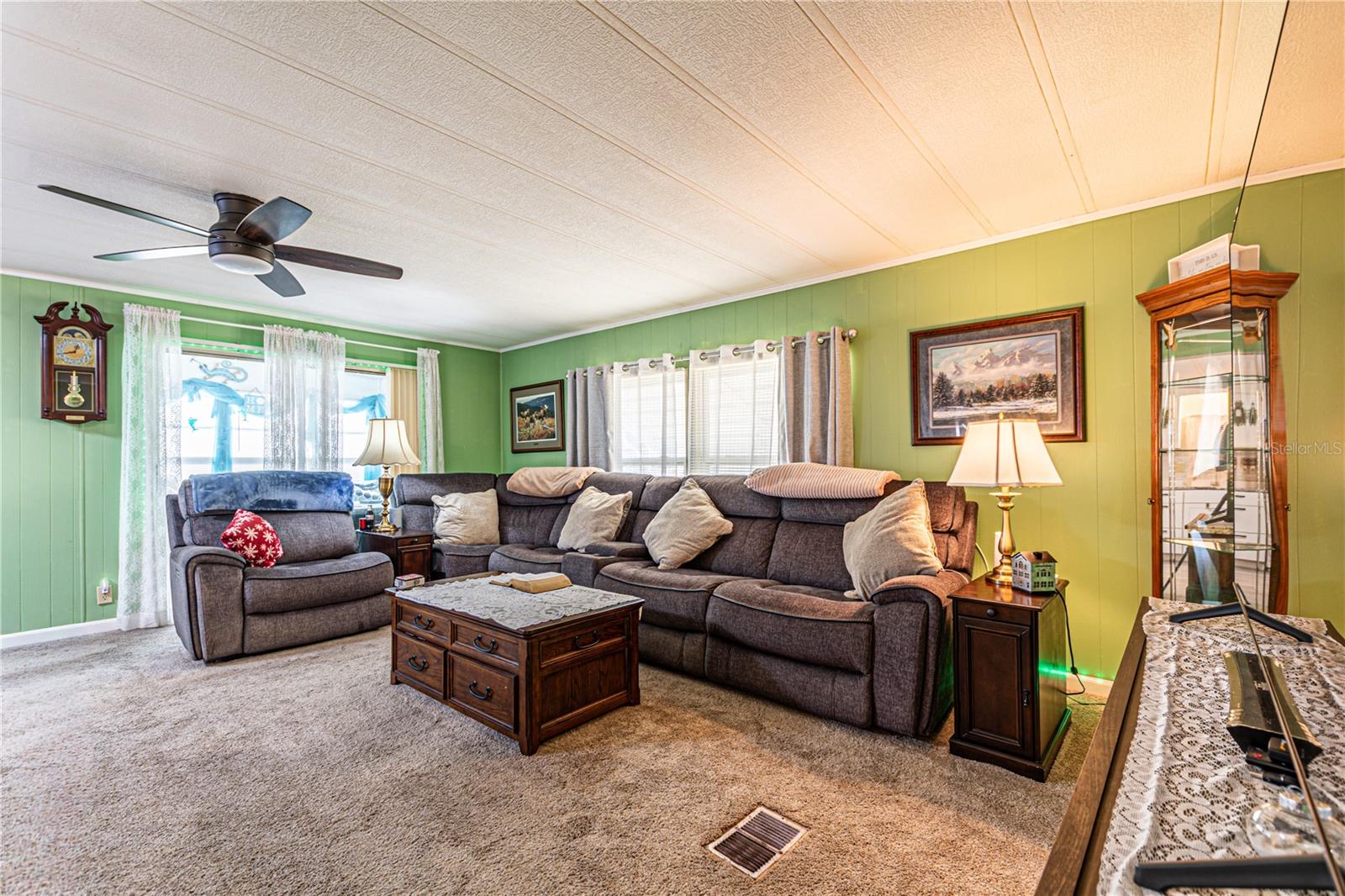 39437 ELGIN DR, ZEPHYRHILLS, FL — photo 20
