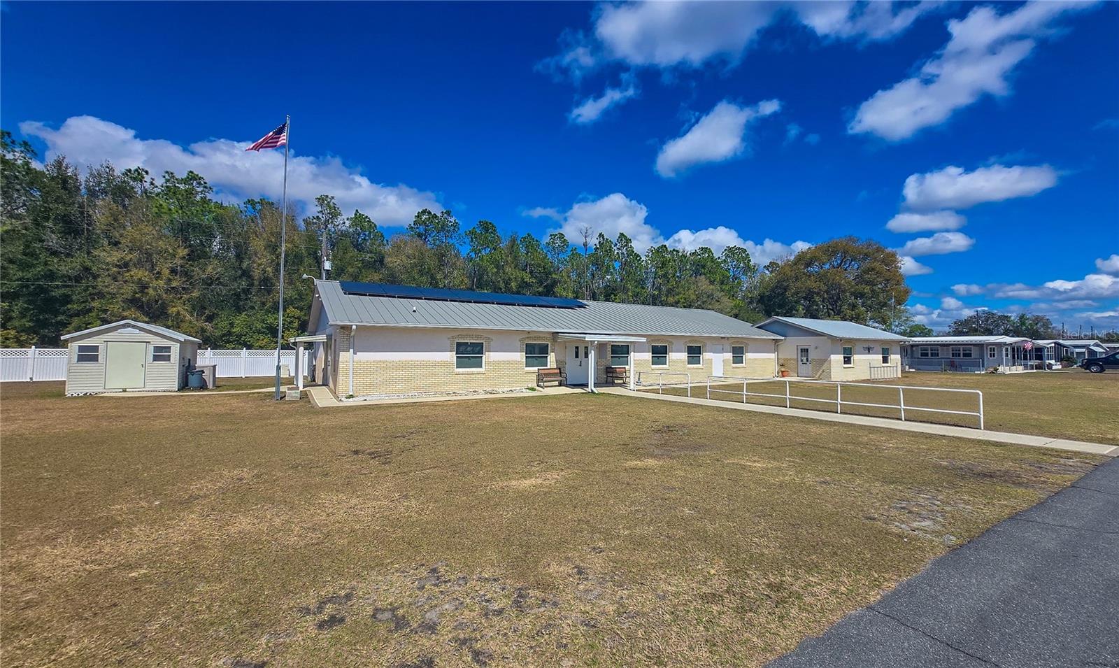 39437 ELGIN DR, ZEPHYRHILLS, FL — photo 43