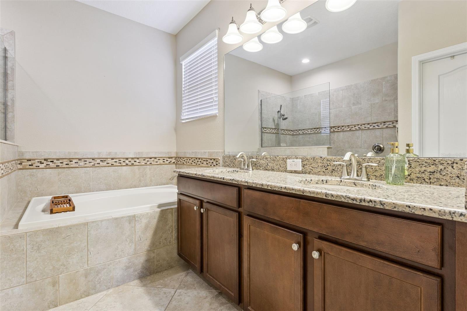 2876 SANDY CAY ST, CLERMONT, FL — photo 35