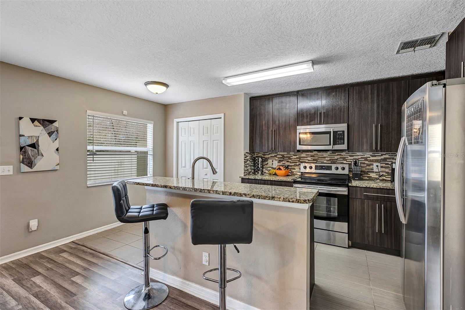 688 CRESTING OAK CIR #48, ORLANDO, FL — photo 9