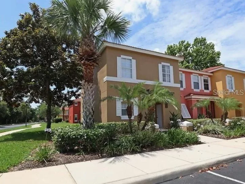 8550 CRYSTAL COVE LOOP, KISSIMMEE, FL