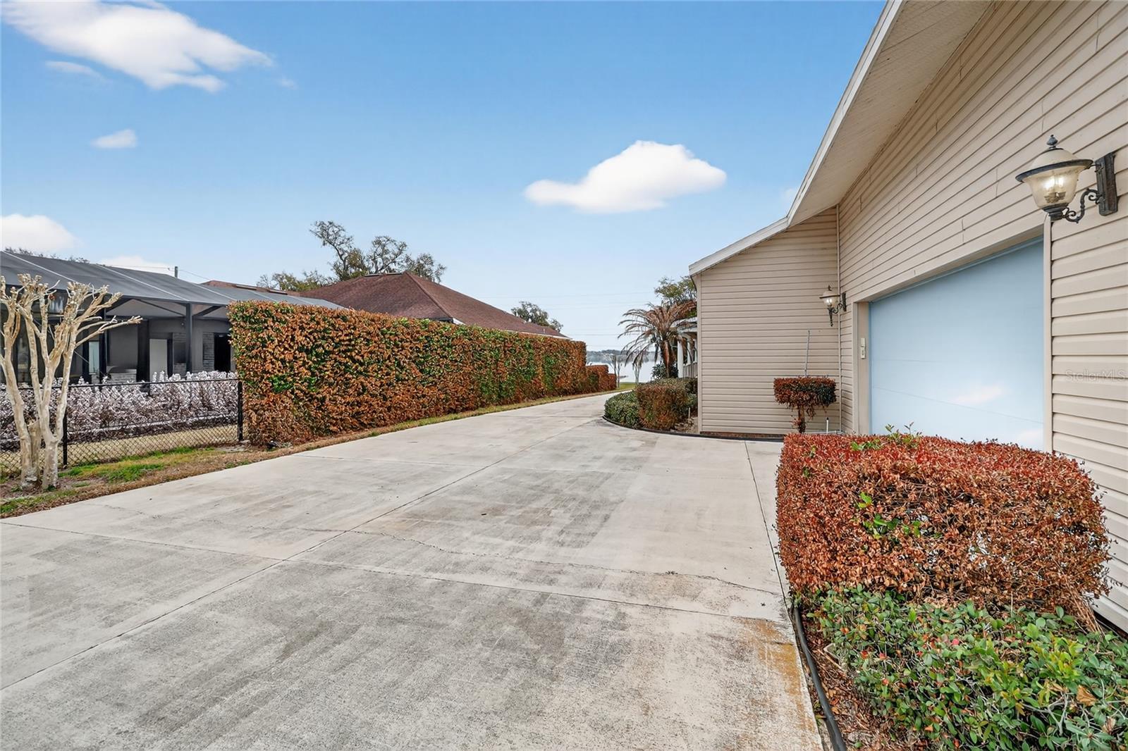 2128 LAKE ARIANA BLVD, AUBURNDALE, FL — photo 18