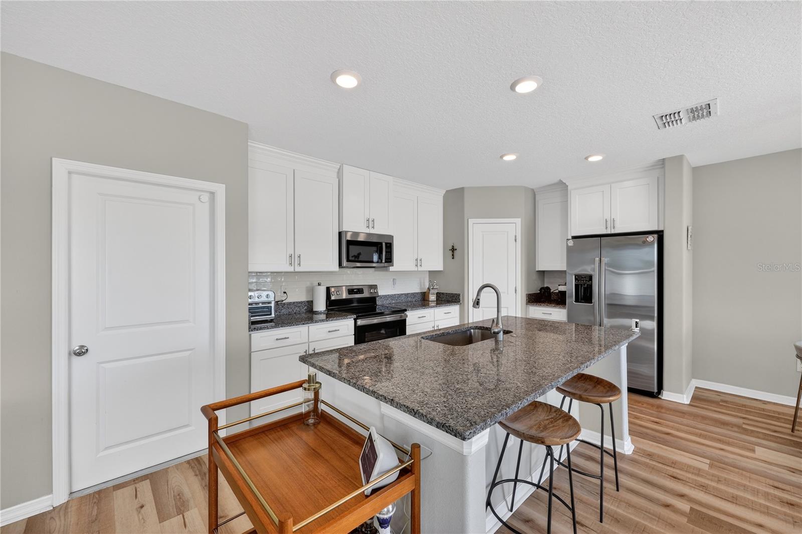 416 ROYAL EMPRESS DR, RUSKIN, FL — photo 9