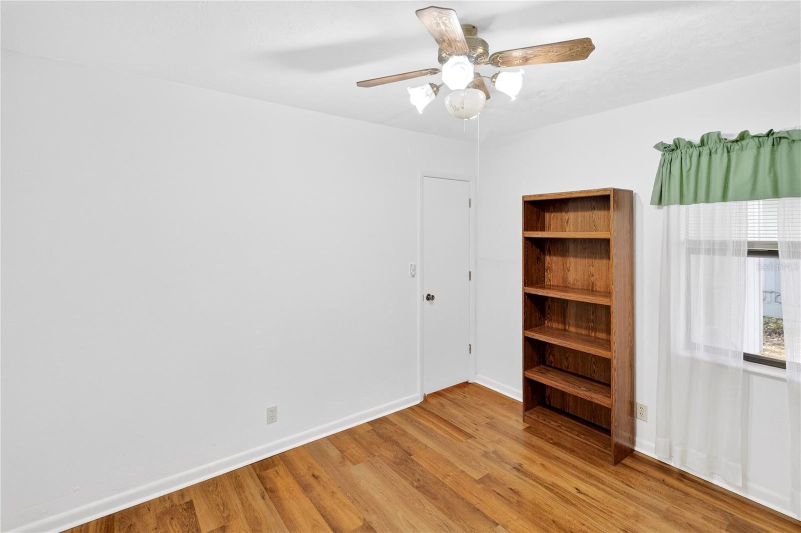 8754 NW 37TH CIR, GAINESVILLE, FL — photo 17