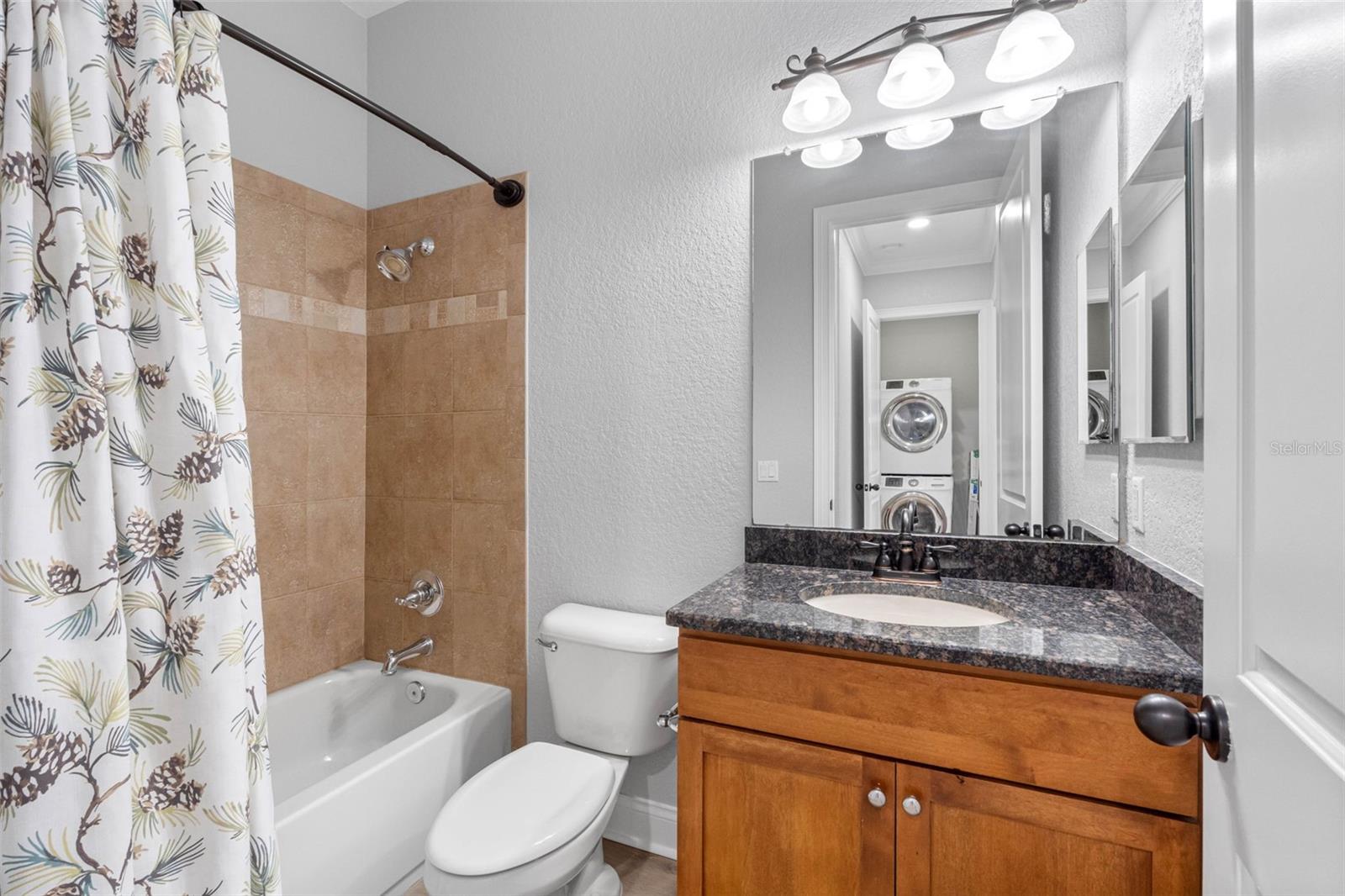 6031 BOWEN DANIEL DR #105, TAMPA, FL — photo 38