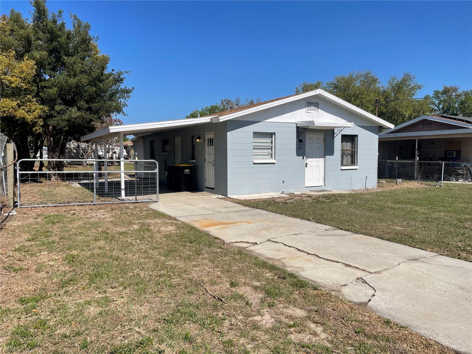 309 CENTER ST, AUBURNDALE, FL — photo 2