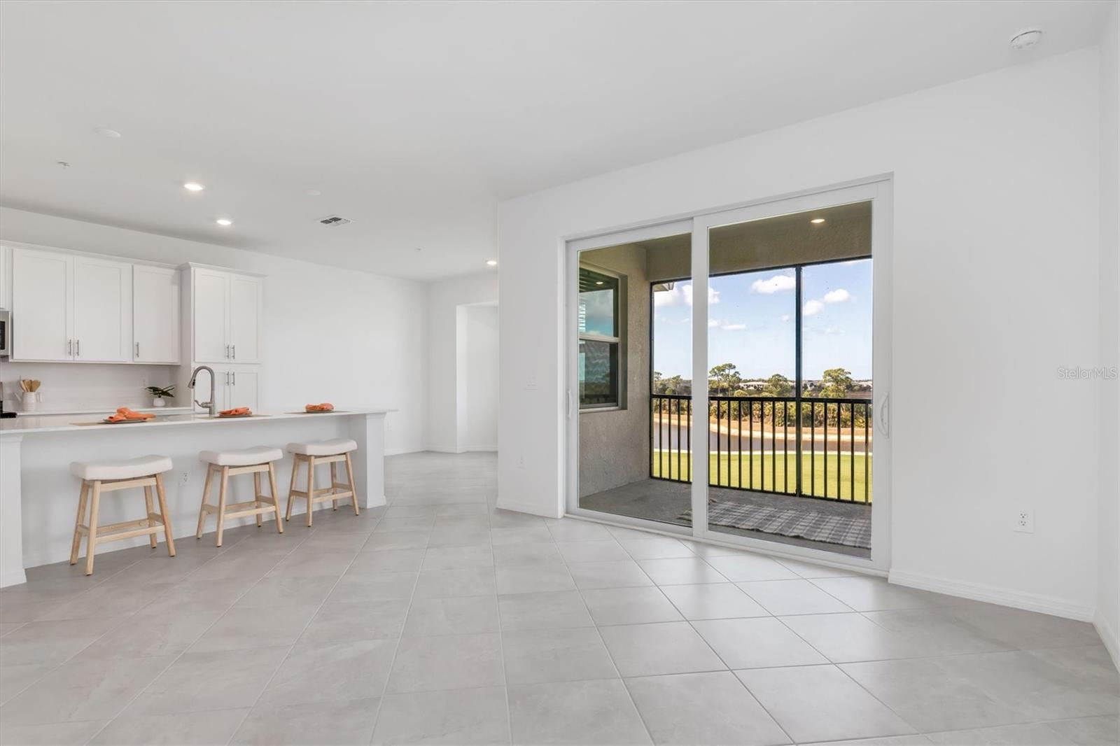 17595 OPAL SAND DR #406, VENICE, FL — photo 3