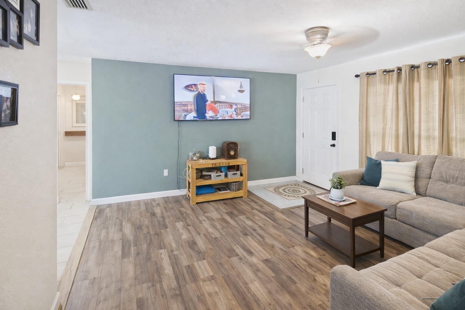 1405 PEMBROOK DR, LEESBURG, FL — photo 5