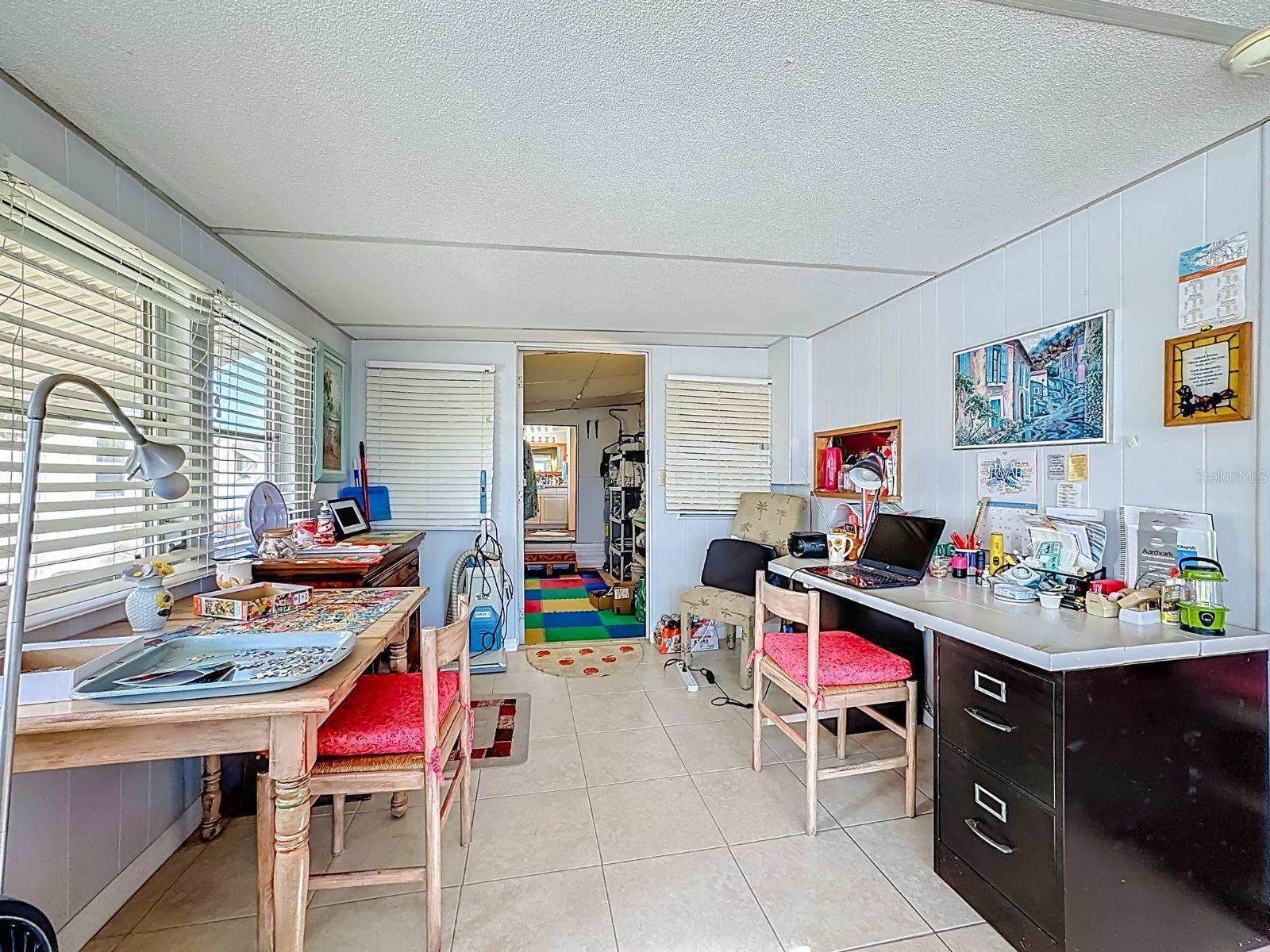 411 TROPIC DR W, PALMETTO, FL — photo 5