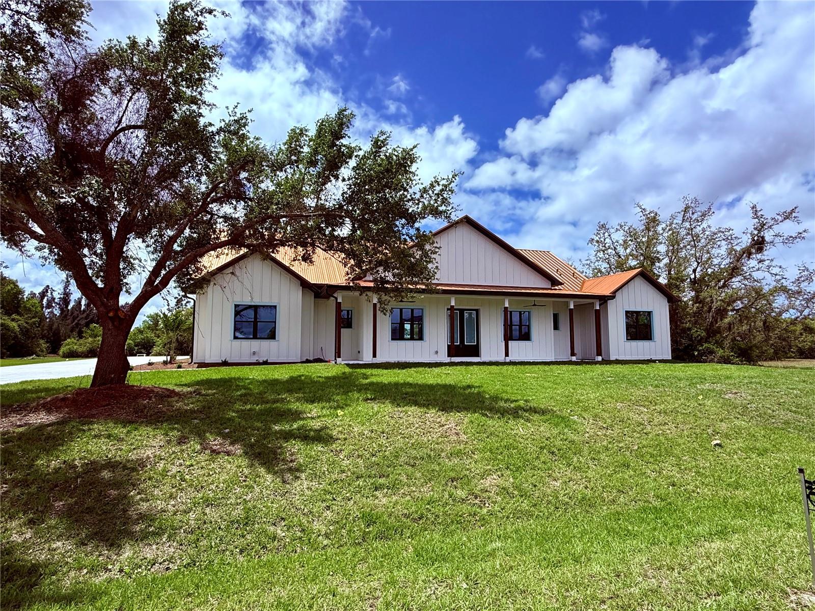 520 WOODSTORK LN, PUNTA GORDA, FL