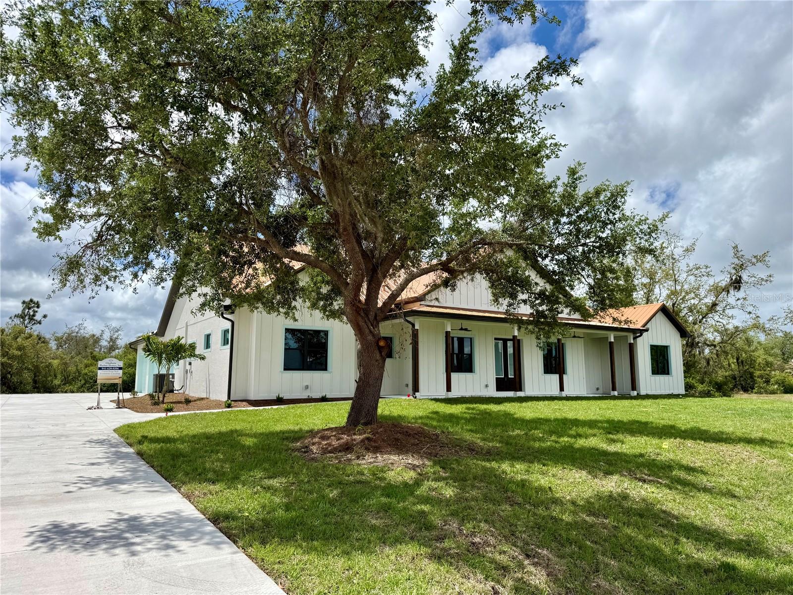 520 WOODSTORK LN, PUNTA GORDA, FL — photo 2