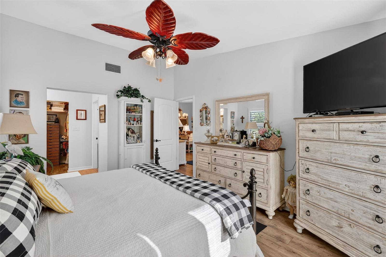 913 BELLE OAK DR #0, LEESBURG, FL — photo 31
