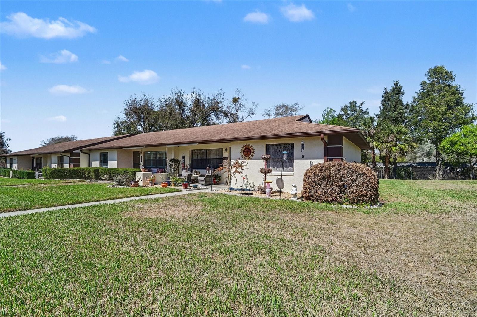 12435 ORANGEWOOD CIR, TAVARES, FL — photo 4