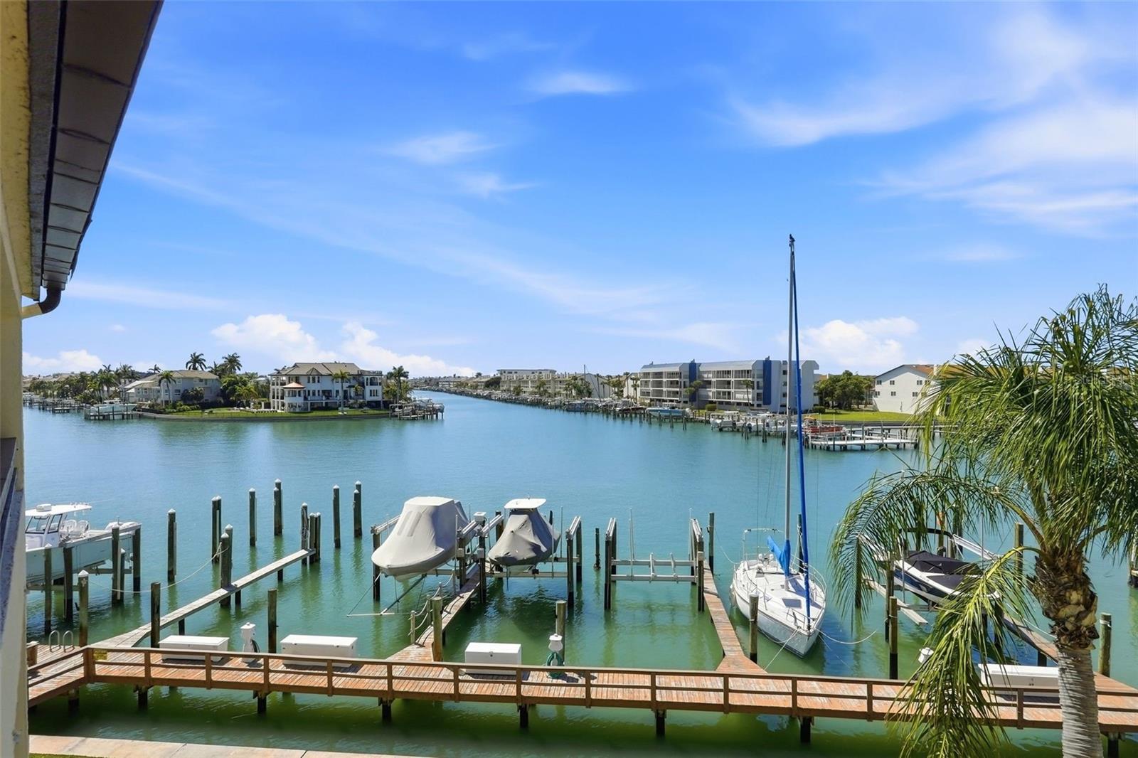 128 1ST STREET E. #102, TIERRA VERDE, FL