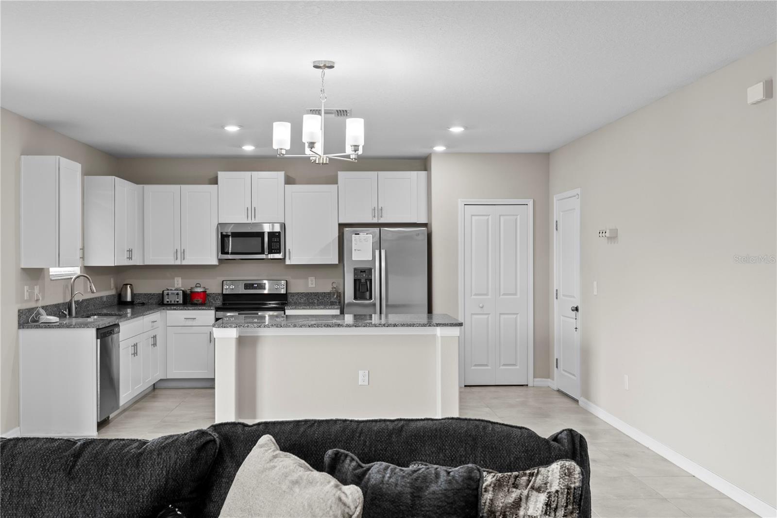 7109 PARADISE ISLAND CT, SUN CITY CENTER, FL — photo 13