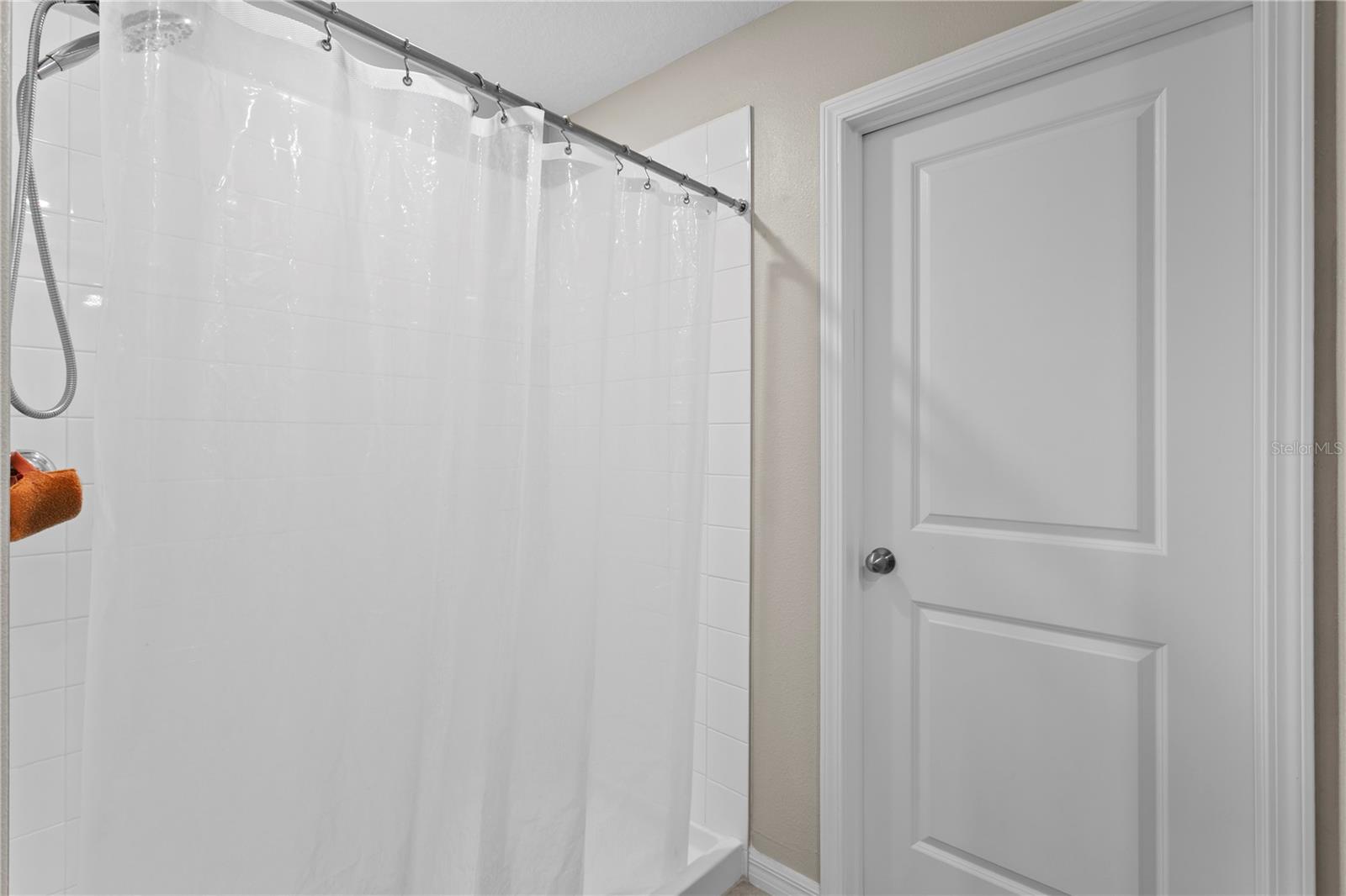 7109 PARADISE ISLAND CT, SUN CITY CENTER, FL — photo 29
