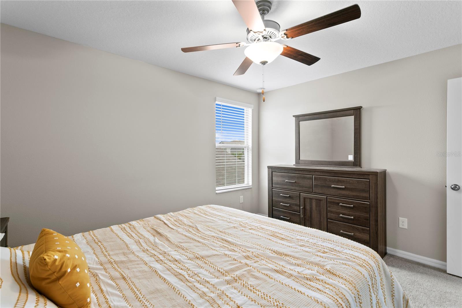 7109 PARADISE ISLAND CT, SUN CITY CENTER, FL — photo 32