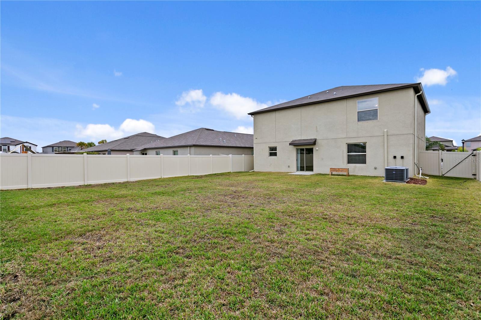 7109 PARADISE ISLAND CT, SUN CITY CENTER, FL — photo 39