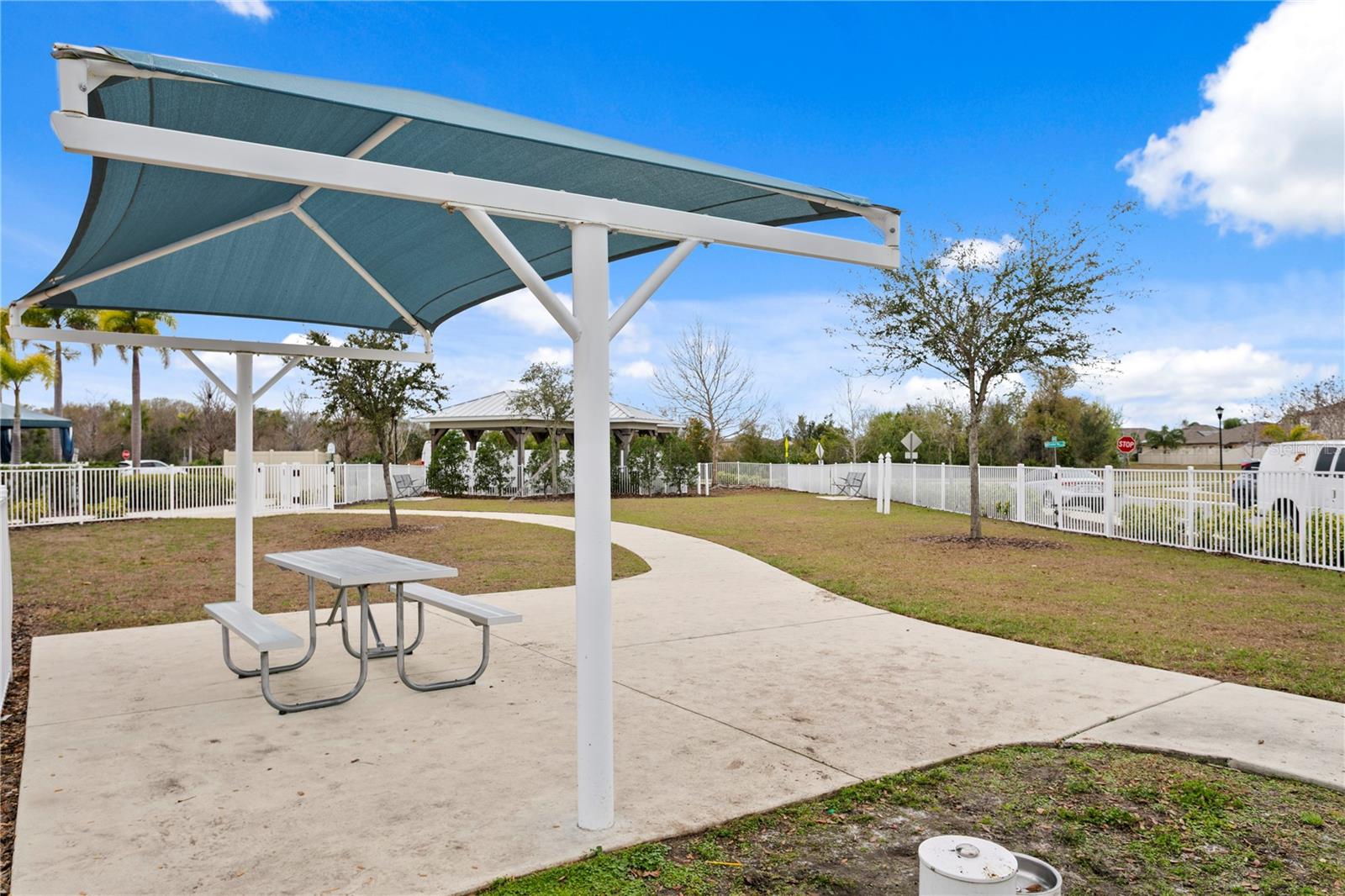 7109 PARADISE ISLAND CT, SUN CITY CENTER, FL — photo 49