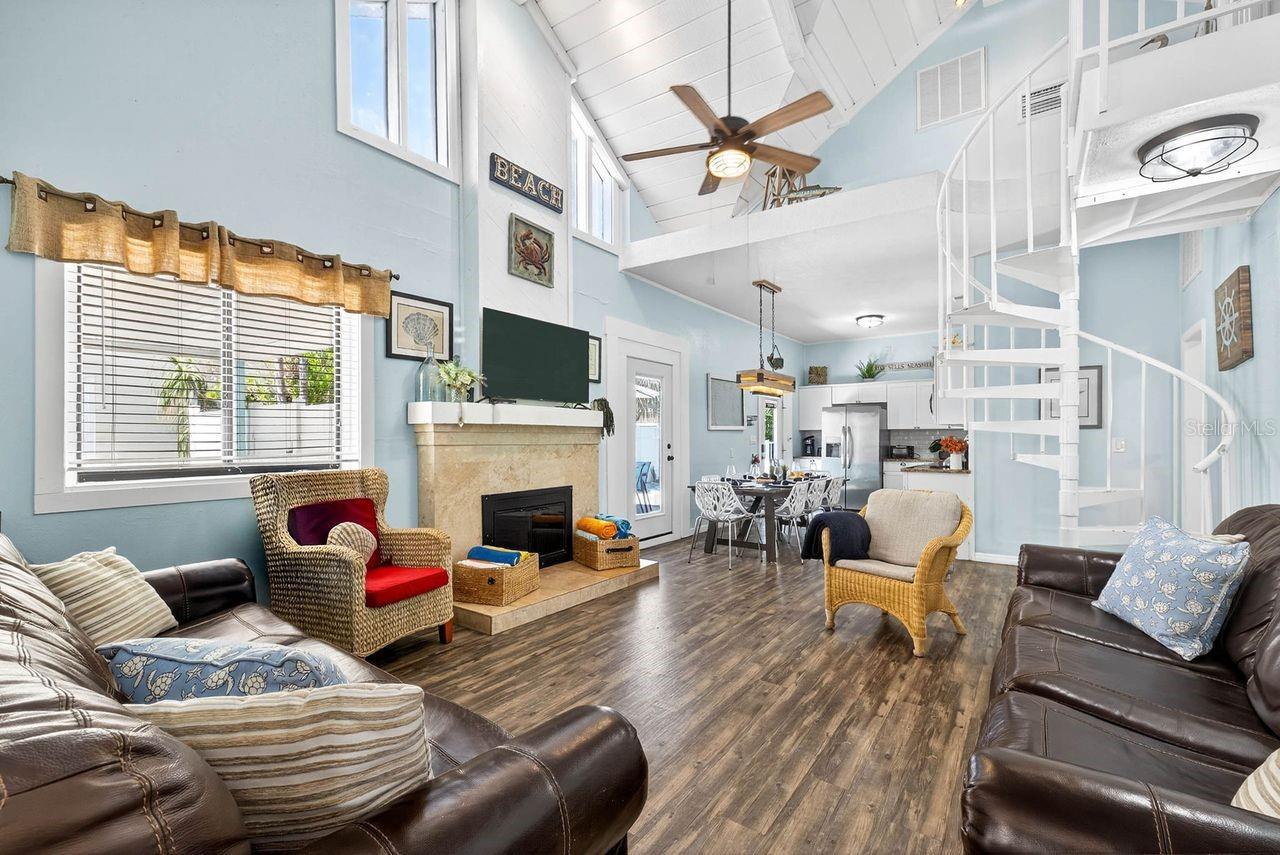 26 CAMBRIA ST, CLEARWATER BEACH, FL — photo 8