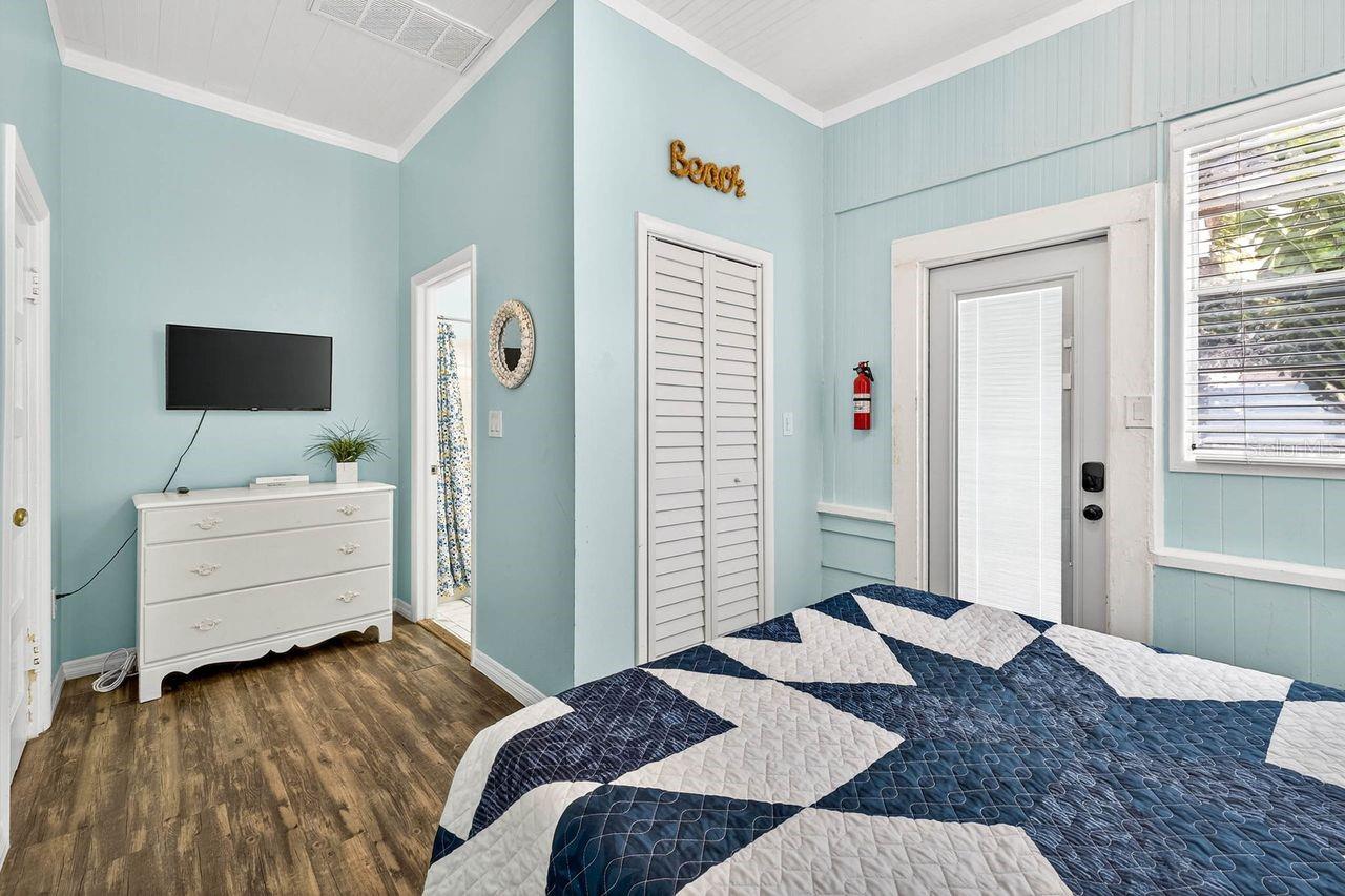 26 CAMBRIA ST, CLEARWATER BEACH, FL — photo 34