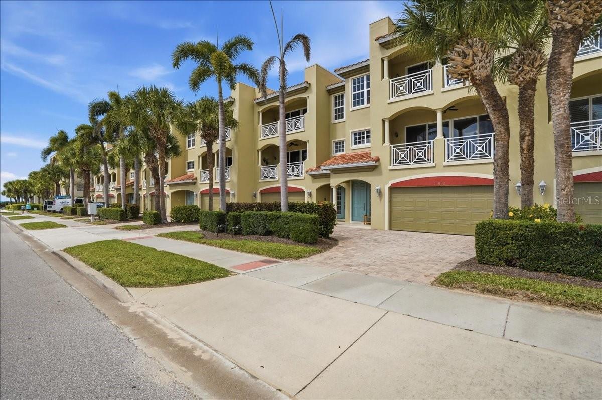702 GRANADA AVE #7, VENICE, FL — photo 2
