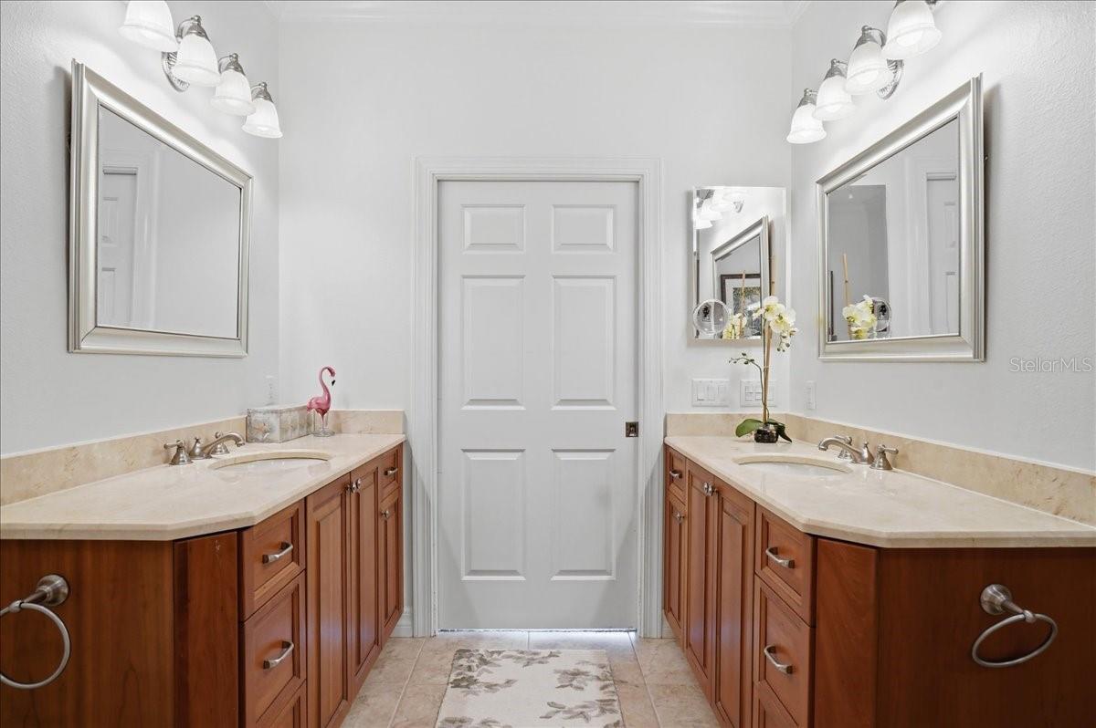 702 GRANADA AVE #7, VENICE, FL — photo 57