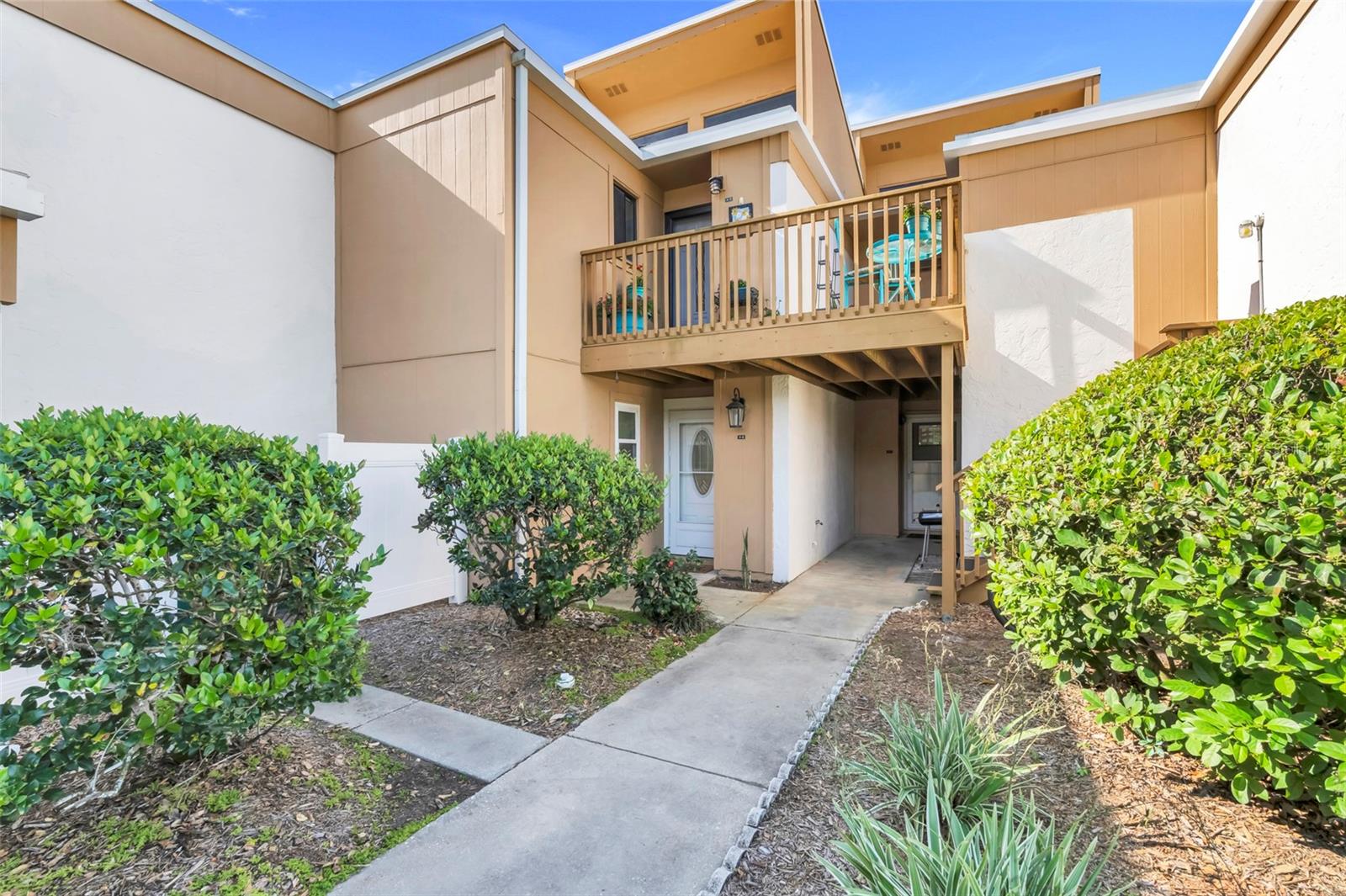 1051 S HIGHLAND ST #4B, MOUNT DORA, FL