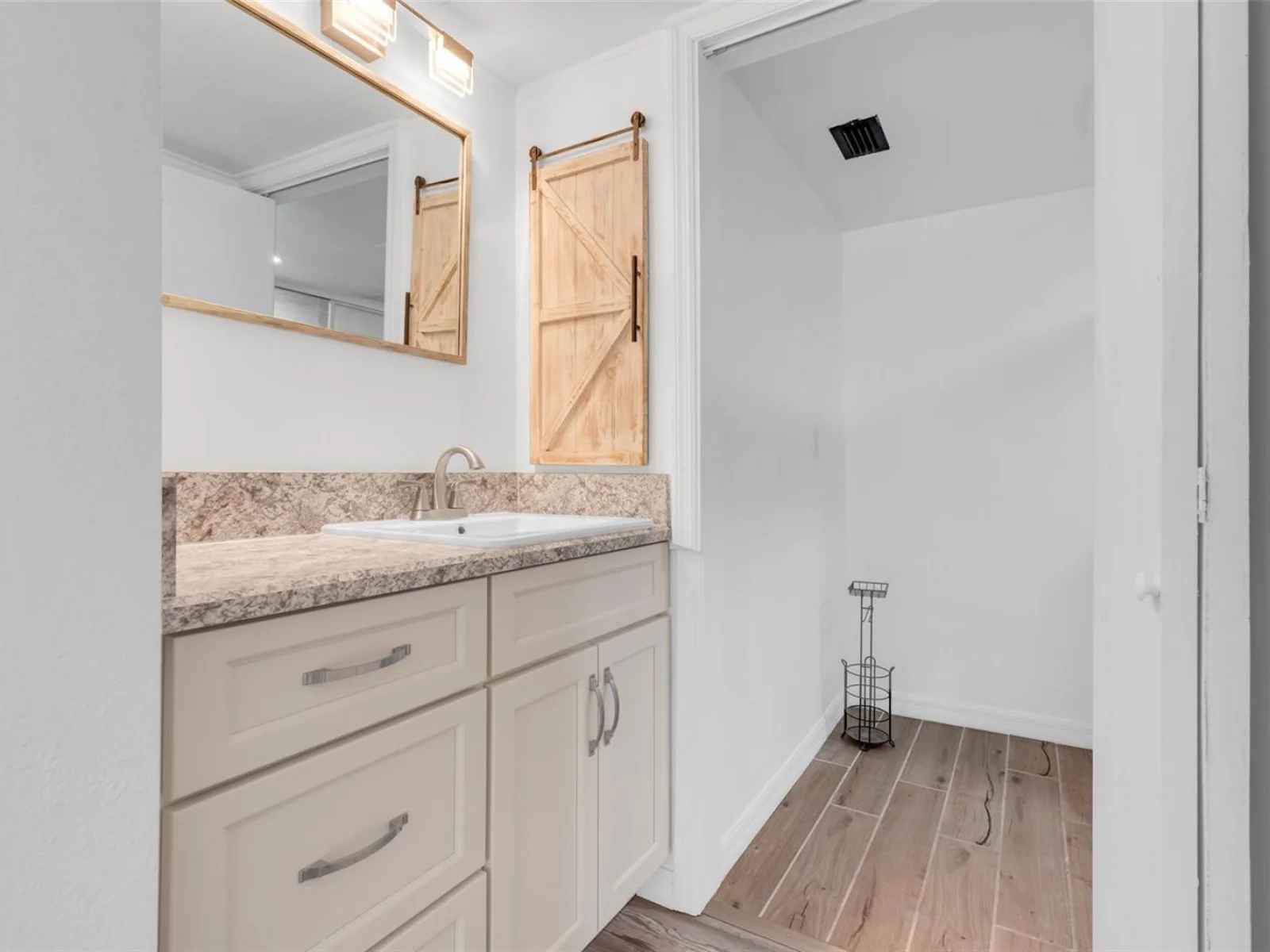 1051 S HIGHLAND ST #4B, MOUNT DORA, FL — photo 27