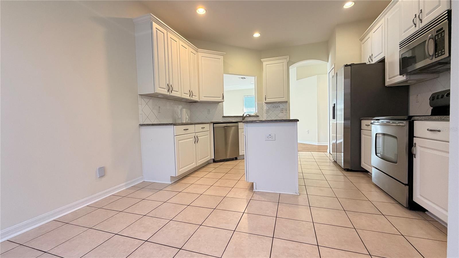 1643 BONITA BLUFF CT, RUSKIN, FL — photo 14