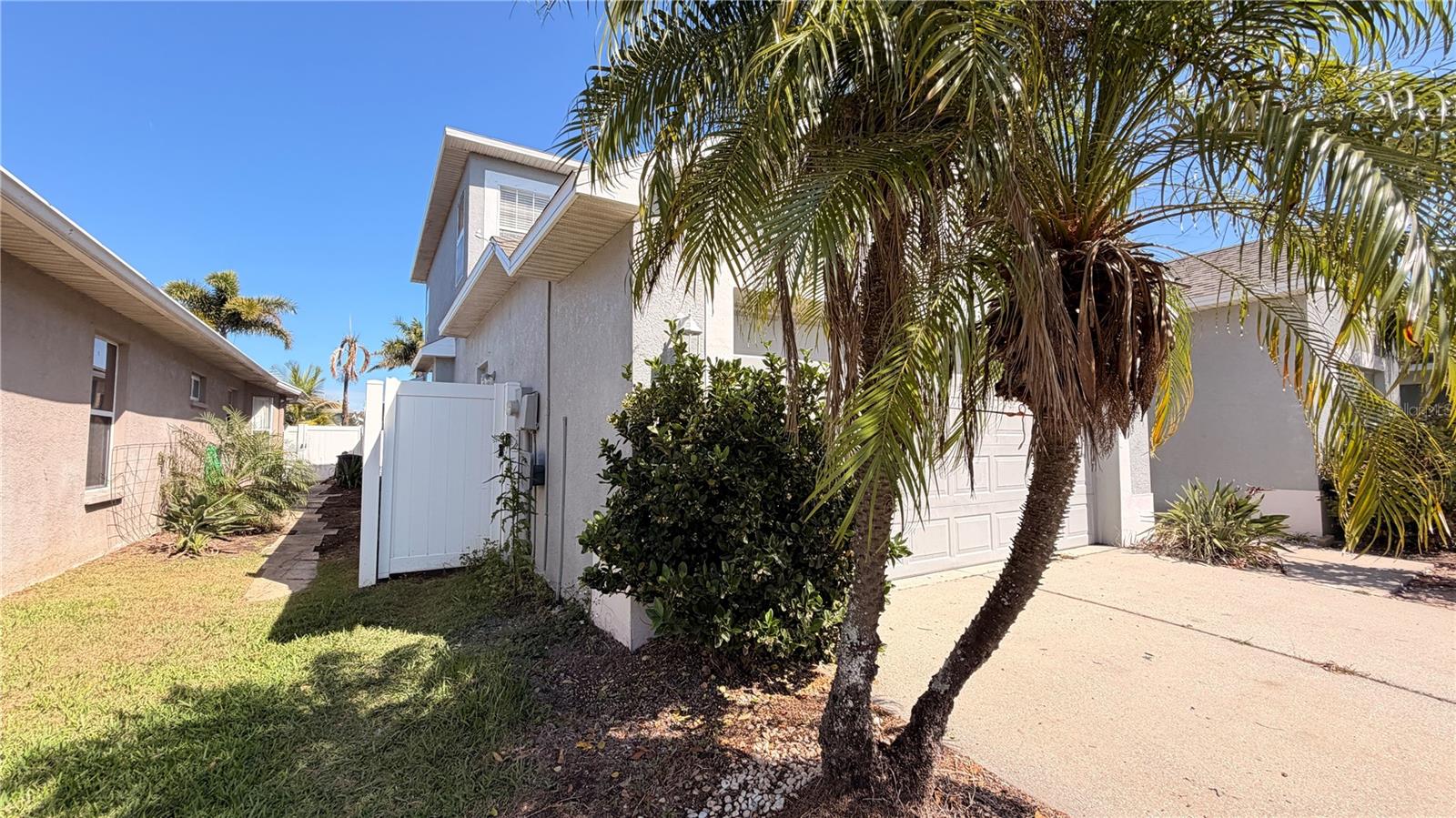 1643 BONITA BLUFF CT, RUSKIN, FL — photo 37