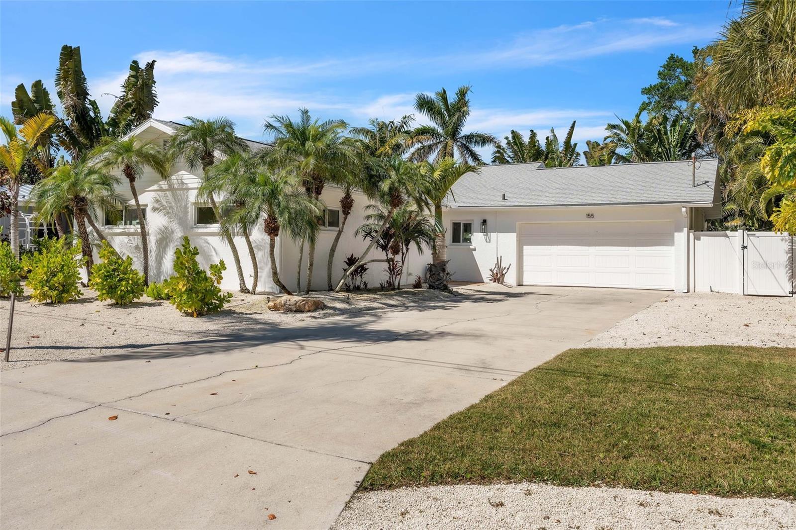 155 CRESCENT DR, ANNA MARIA, FL
