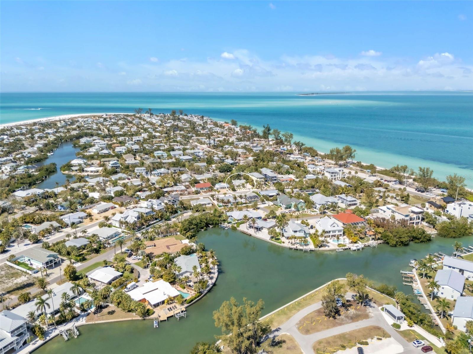 155 CRESCENT DR, ANNA MARIA, FL — photo 7