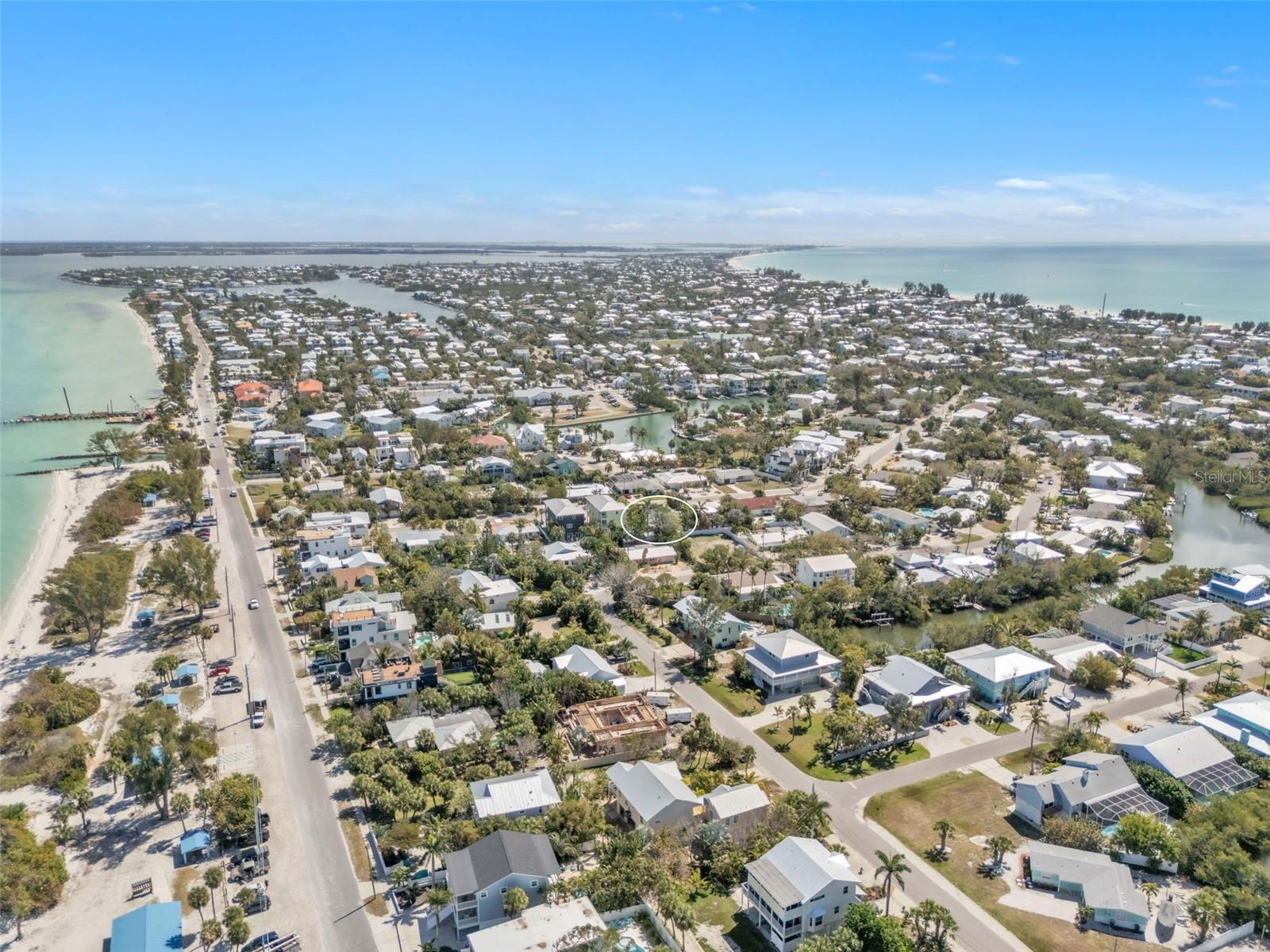 155 CRESCENT DR, ANNA MARIA, FL — photo 10
